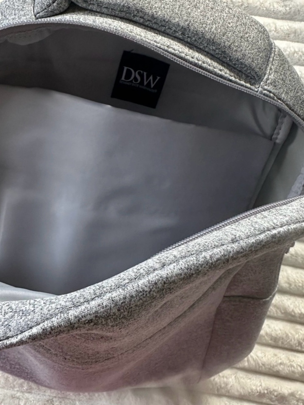 DSW - Picture 3 of 5